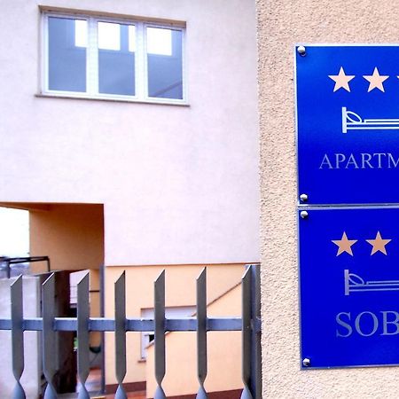 Guesthouse Konti Rijeka Ngoại thất bức ảnh