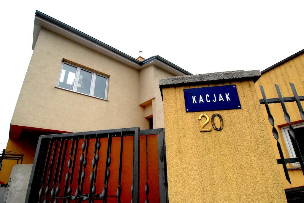 Guesthouse Konti Rijeka Ngoại thất bức ảnh