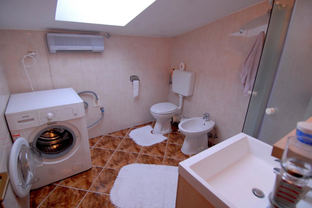 Guesthouse Konti Rijeka Phòng bức ảnh