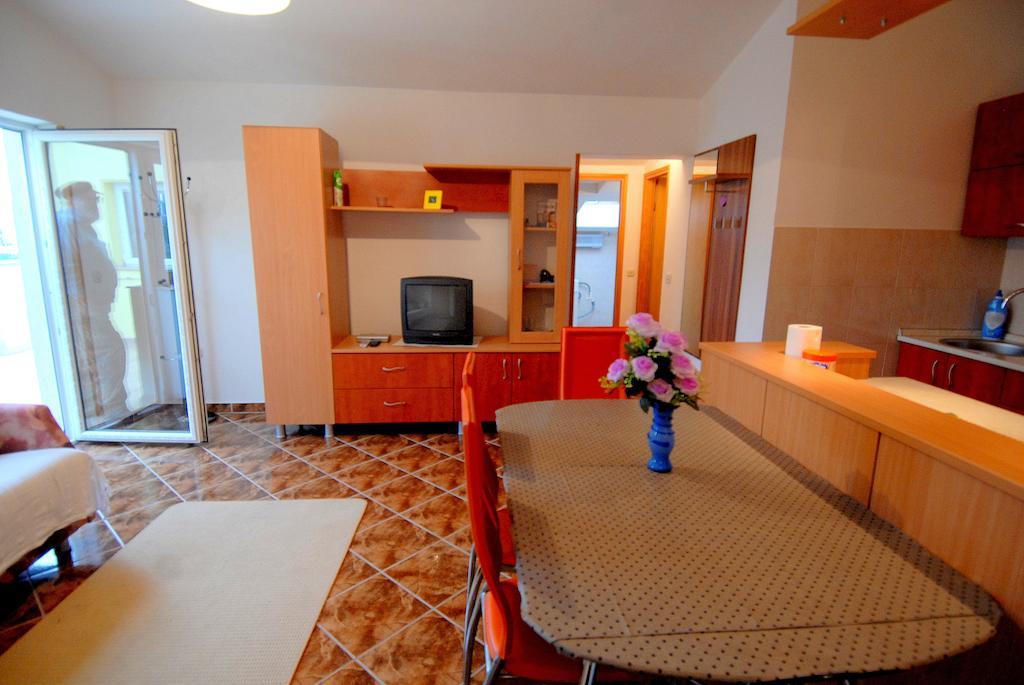 Guesthouse Konti Rijeka Phòng bức ảnh